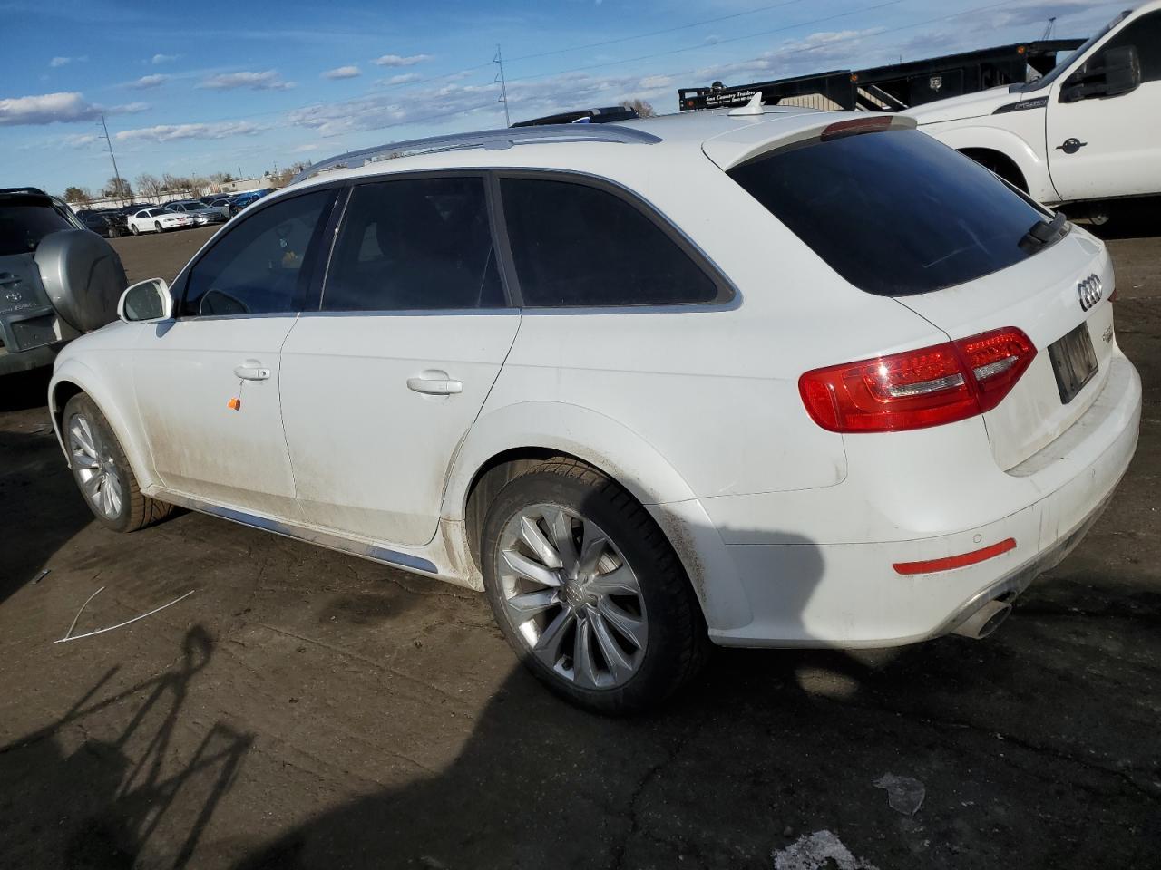 2015 AUDI A4 ALLROAD - Image 2