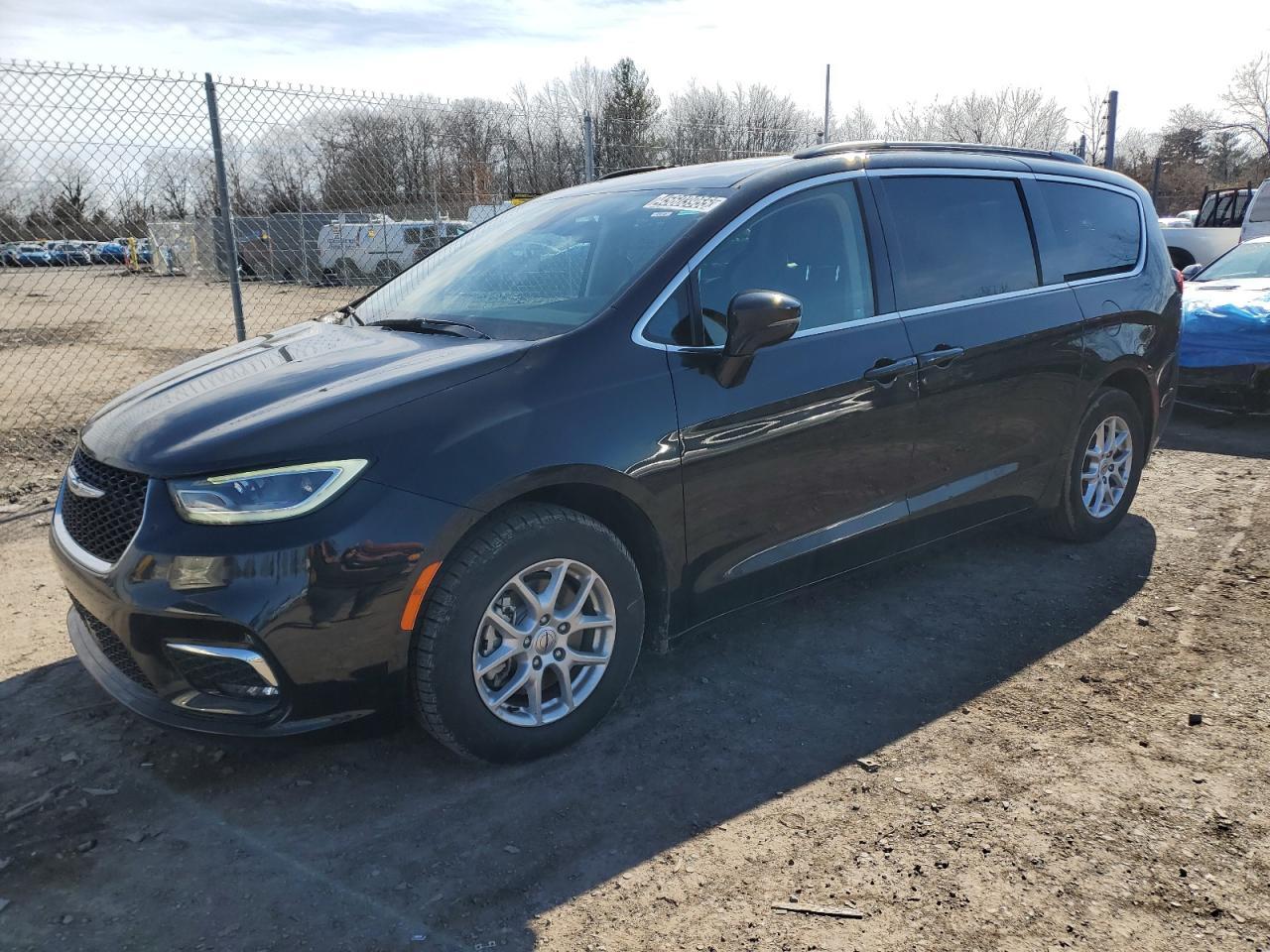 2022 CHRYSLER PACIFICA T