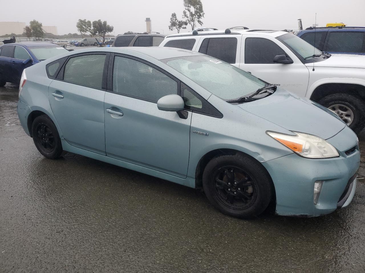 2013 TOYOTA PRIUS - Image 4