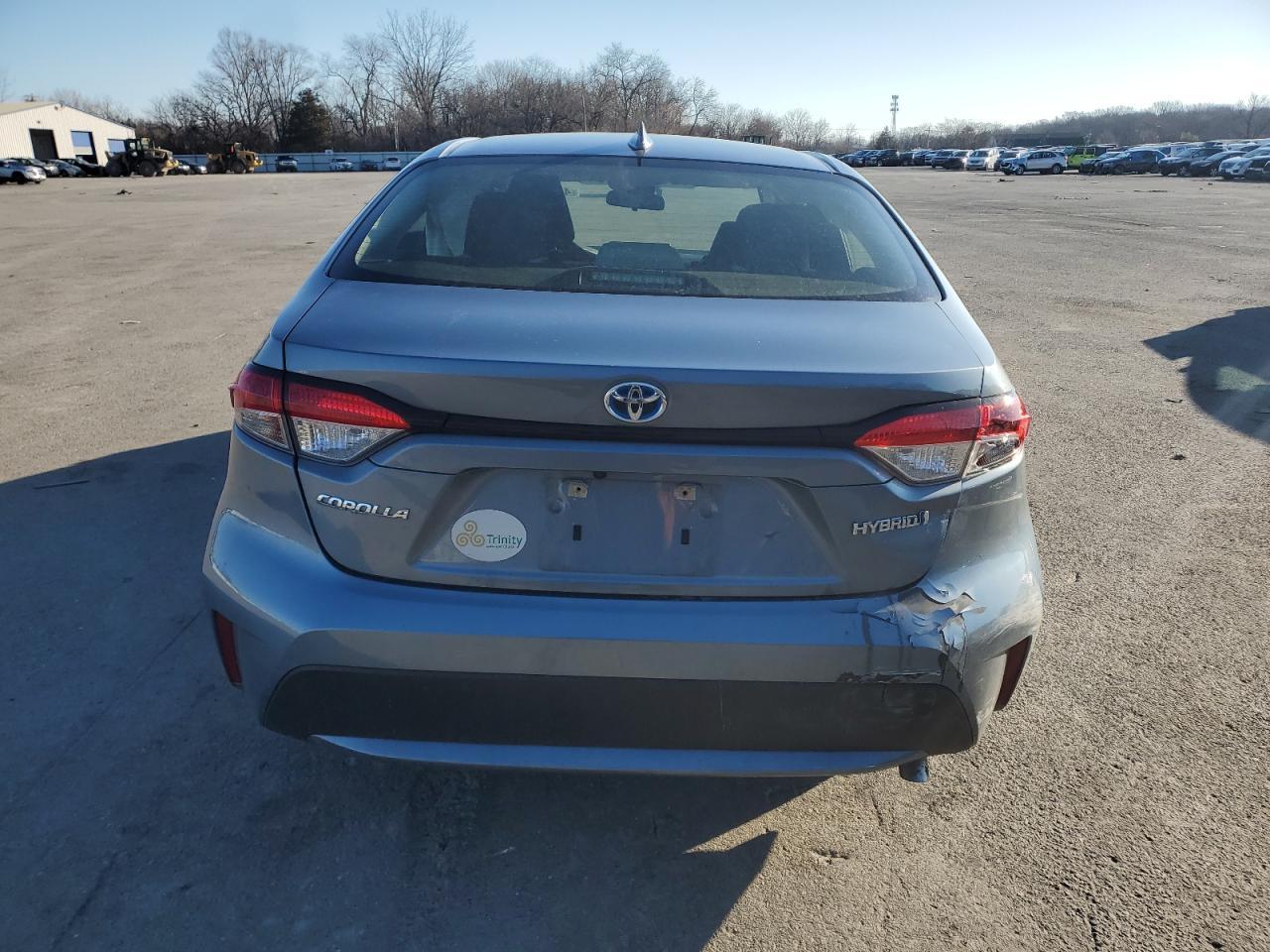 2021 TOYOTA COROLLA LE - Фото 6