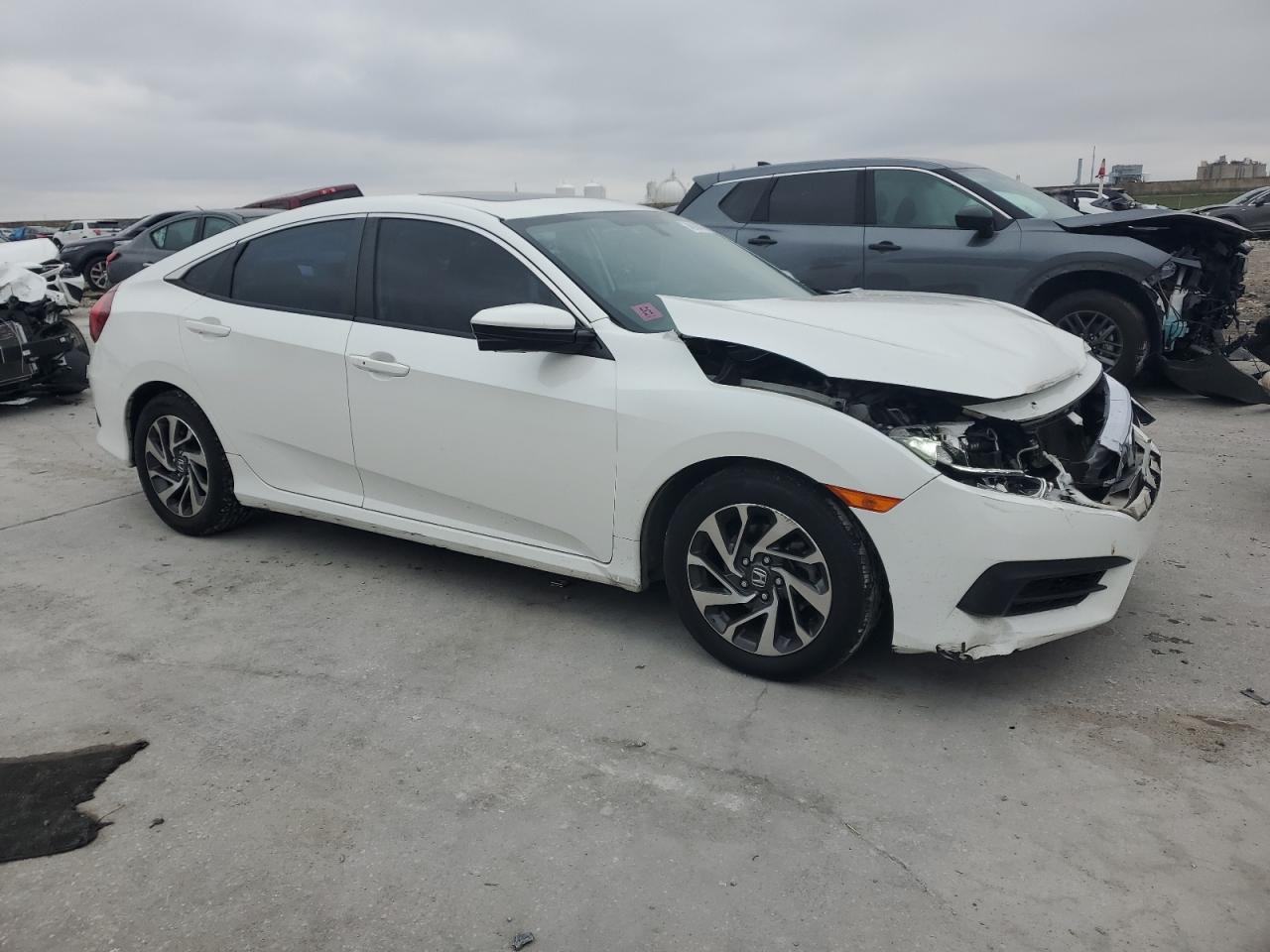 2016 HONDA CIVIC EX - Image 4