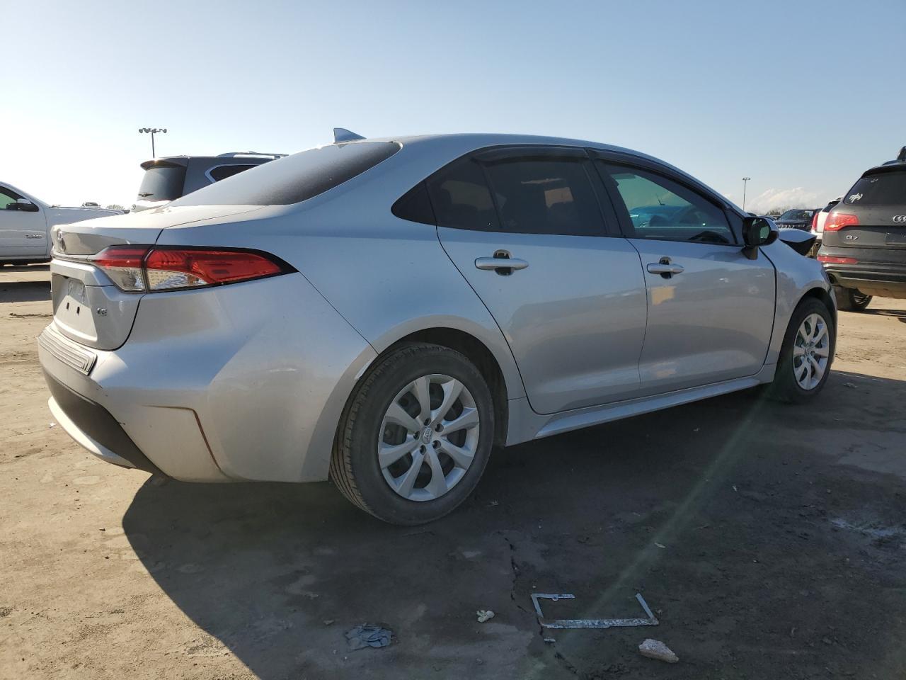 2020 TOYOTA COROLLA LE - Image 3