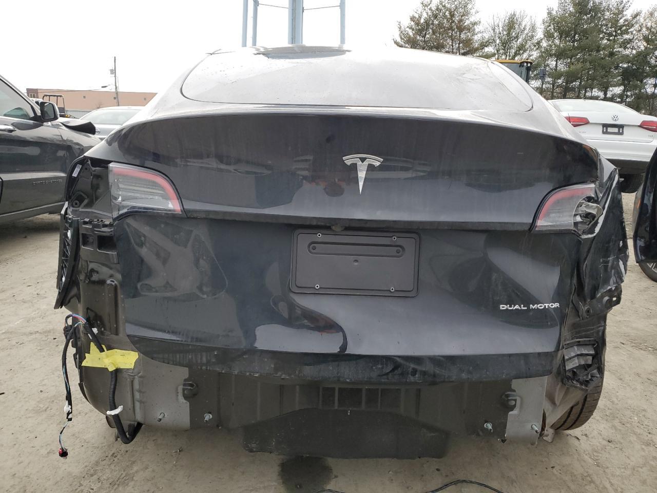 2024 TESLA MODEL Y - Image 6