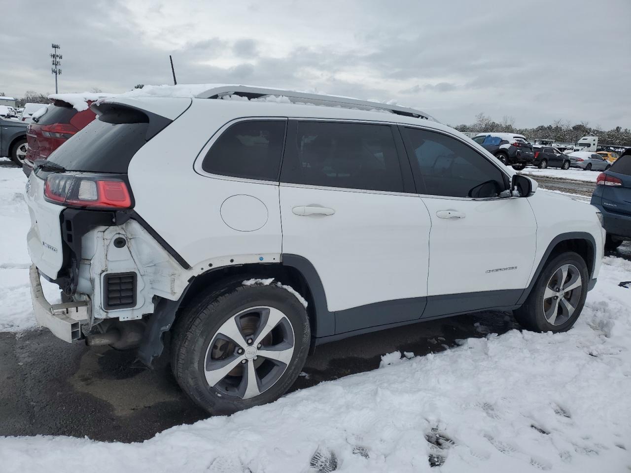 2019 JEEP CHEROKEE L - Фото 3