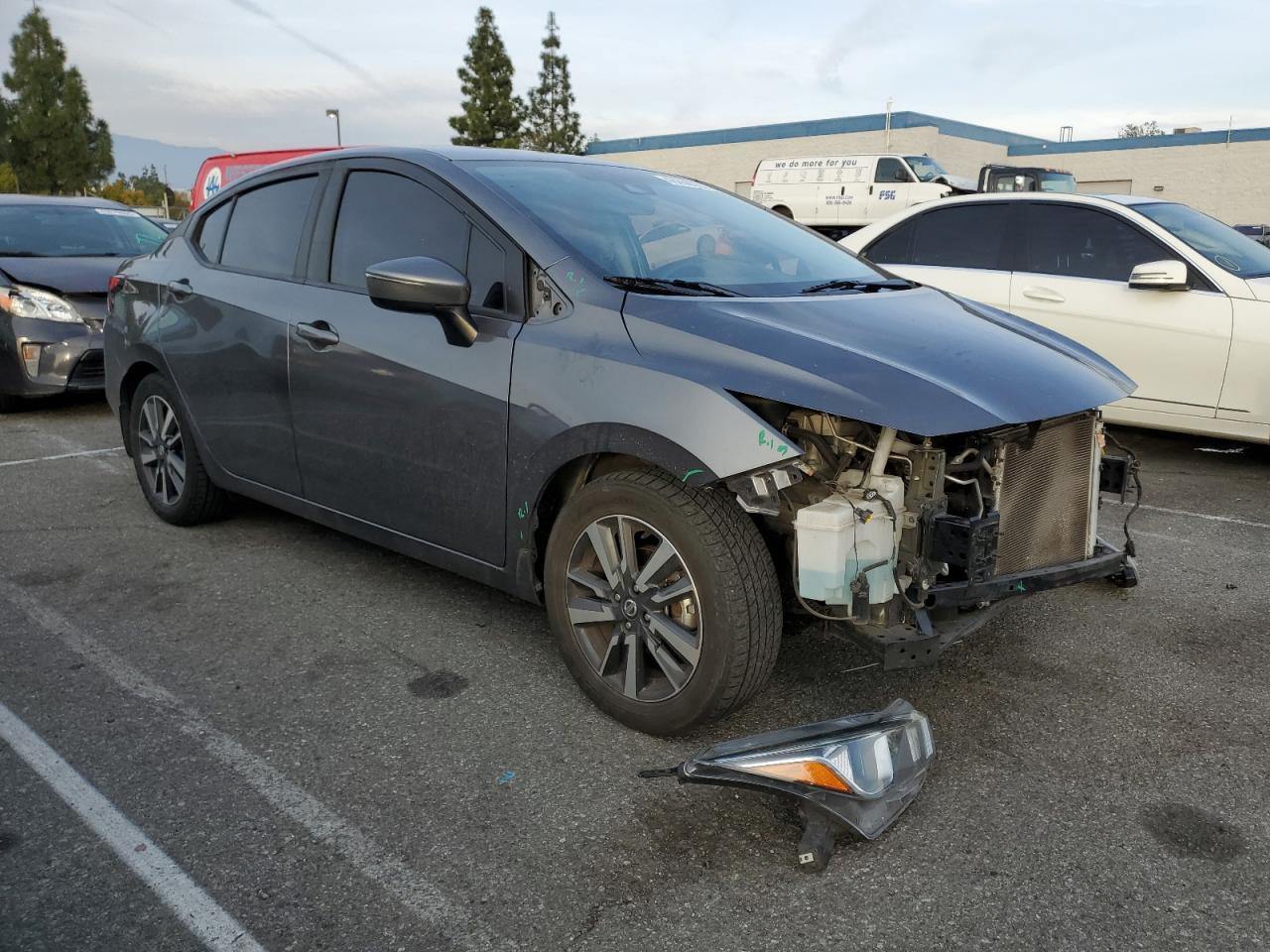 2021 NISSAN VERSA SV - Image 4