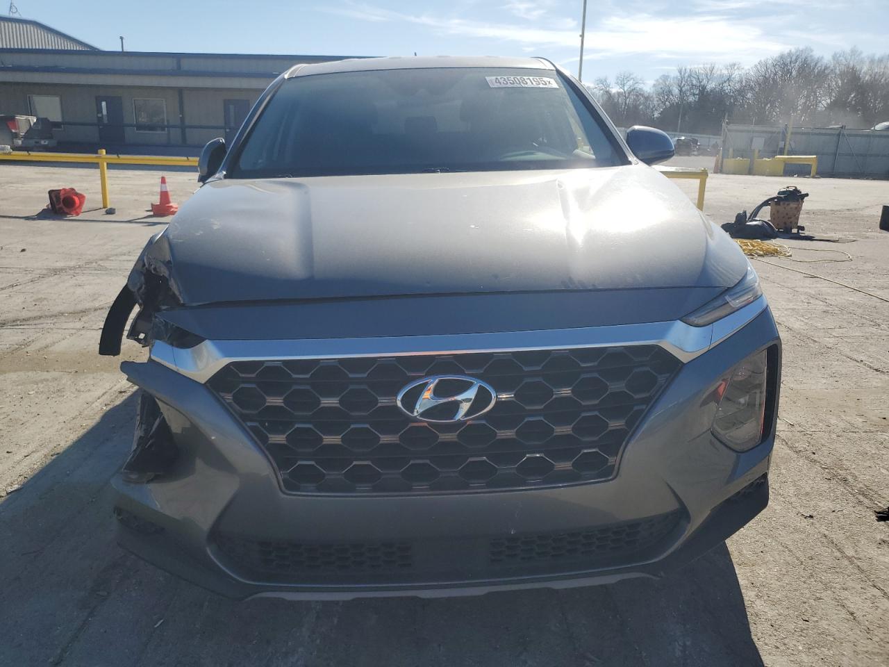 2020 HYUNDAI SANTA FE S - Image 5