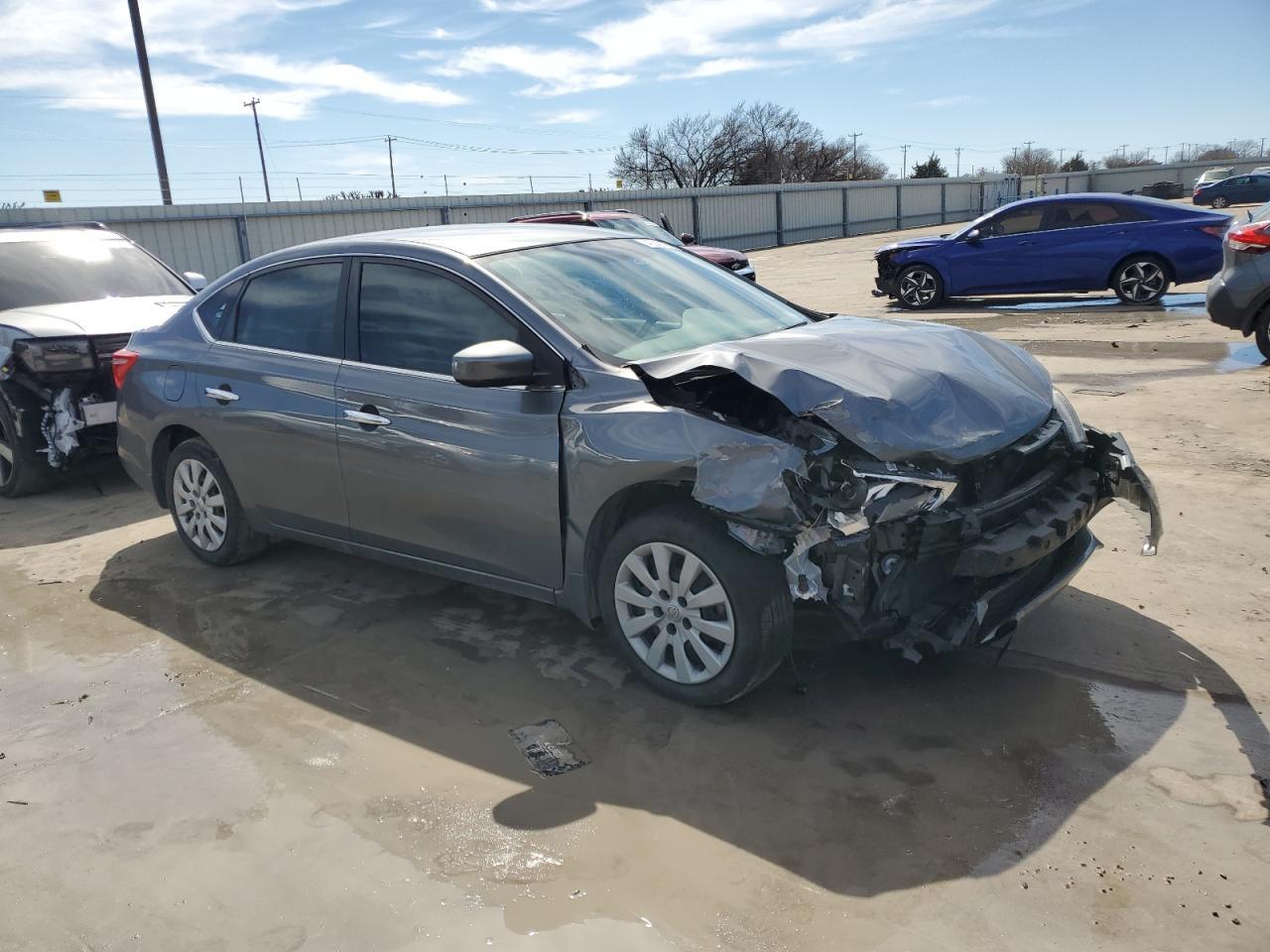 2016 NISSAN SENTRA S - Фото 4