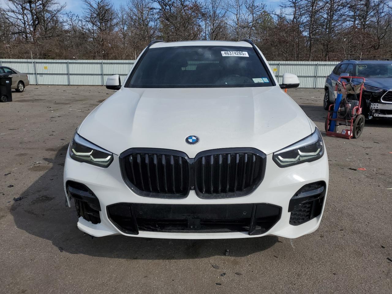 2023 BMW X5 XDRIVE4 - Image 5