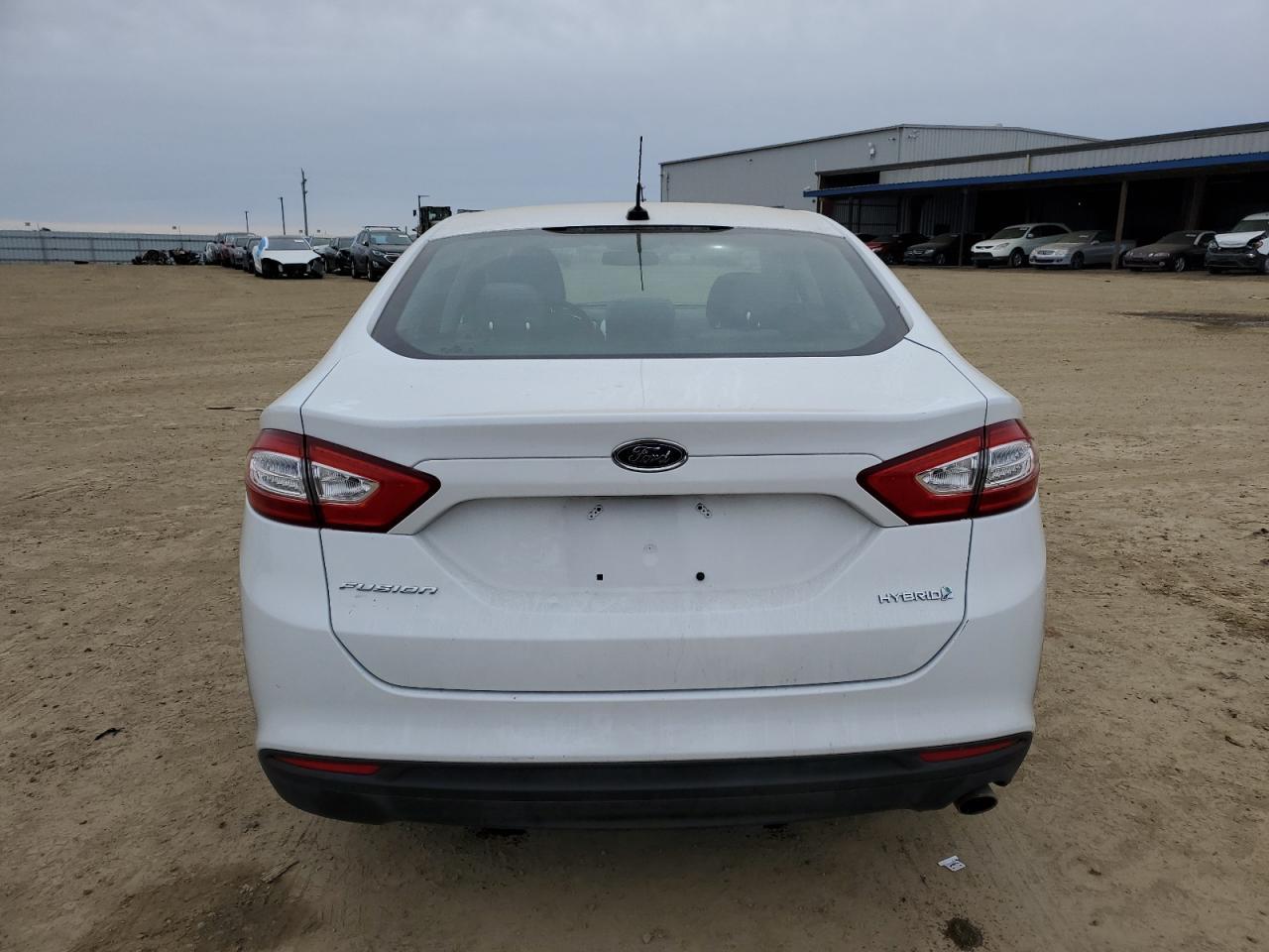 2014 FORD FUSION S H - Image 6