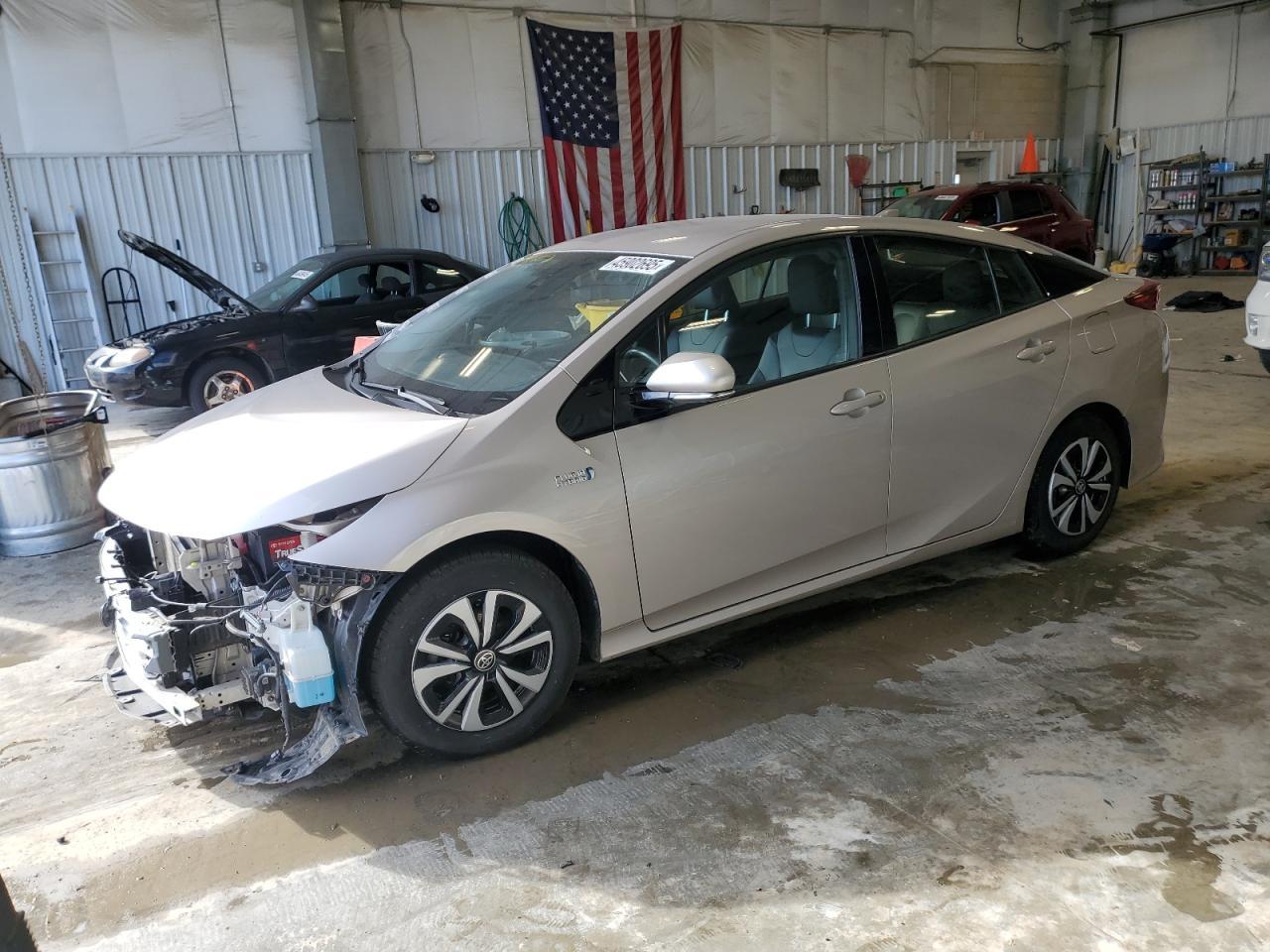 2018 TOYOTA PRIUS PRIM