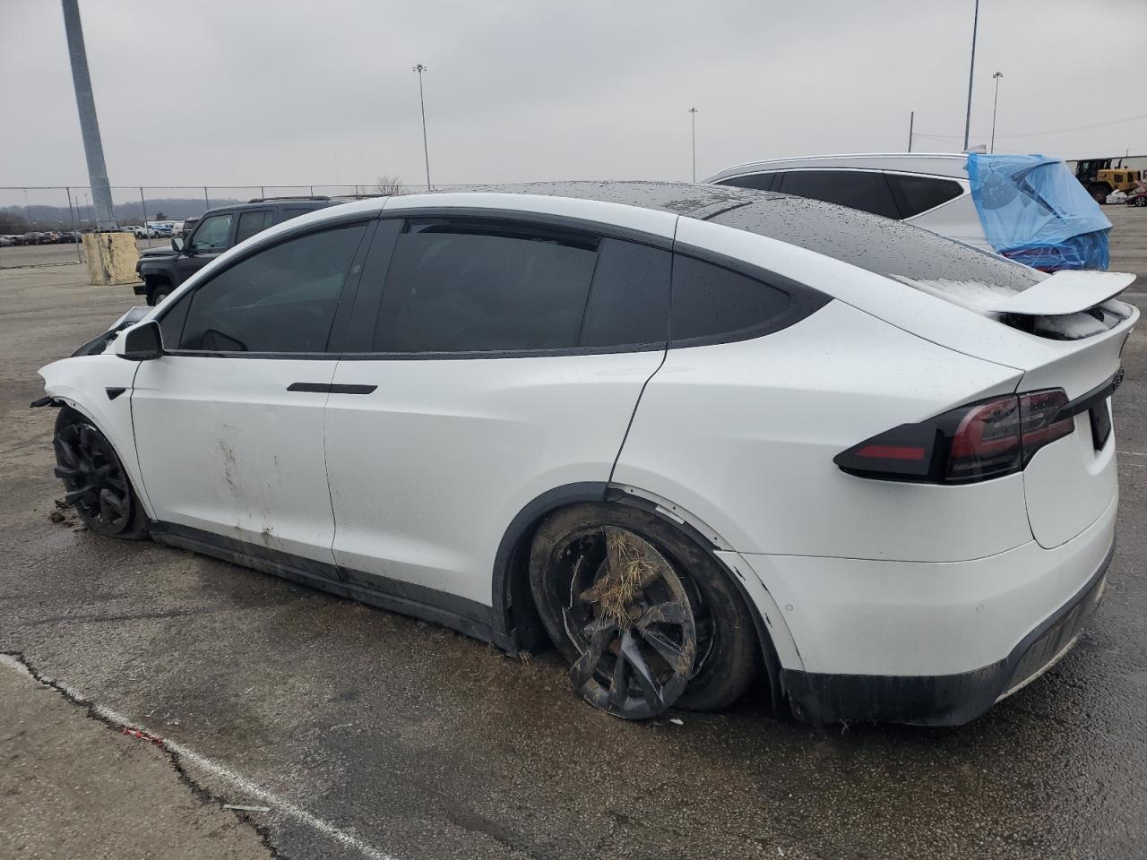 2023 TESLA MODEL X - Image 2