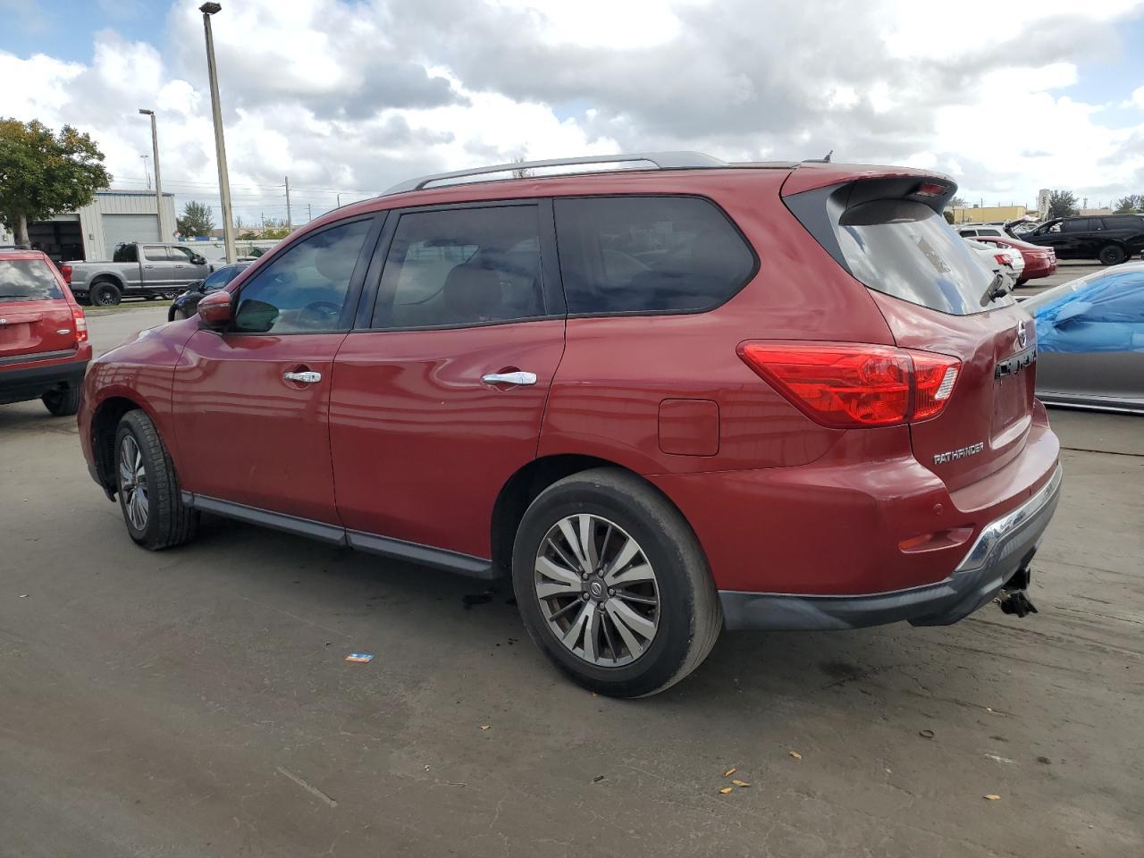 2017 NISSAN PATHFINDER - Image 2