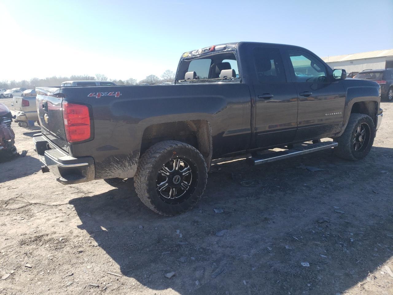 2015 CHEVROLET SILVERADO - Image 3