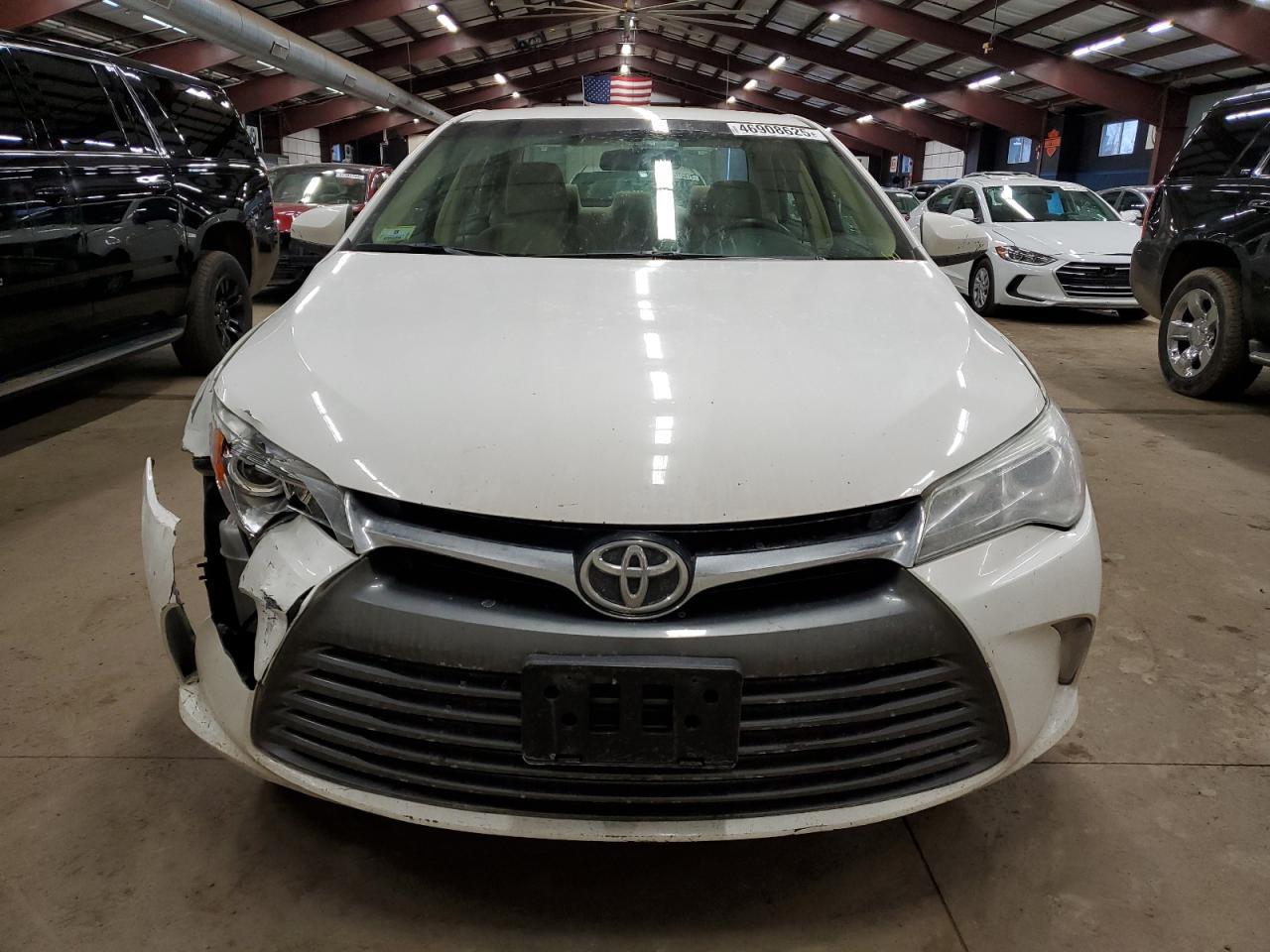 2015 TOYOTA CAMRY LE - Фото 5