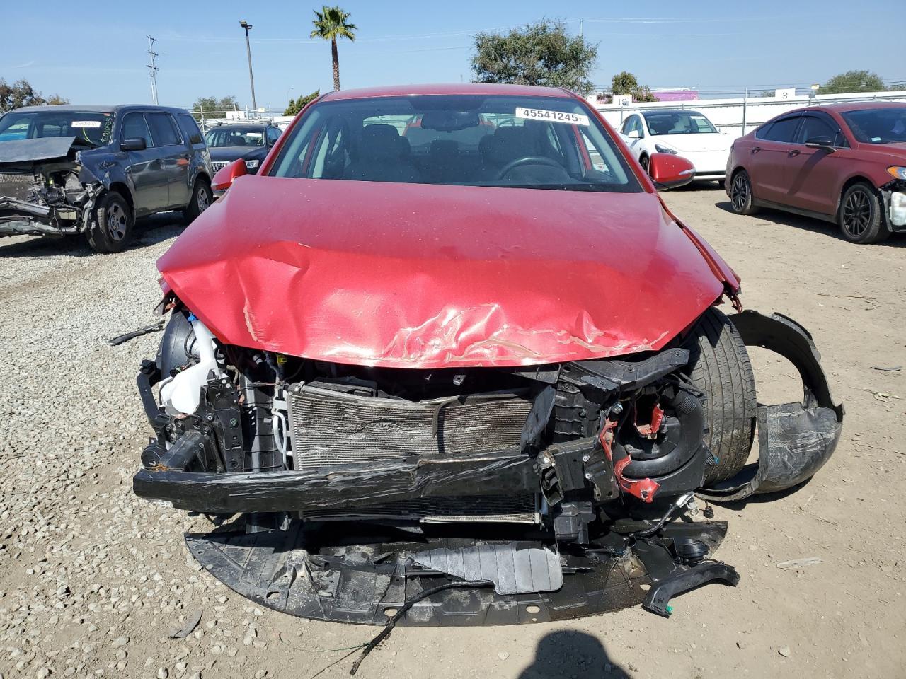 2017 HYUNDAI ELANTRA SE - Image 5