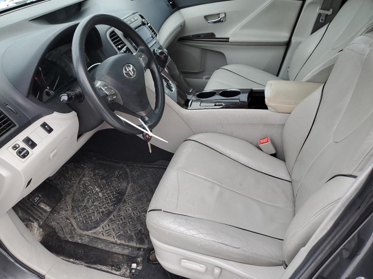 2011 TOYOTA VENZA - Image 7