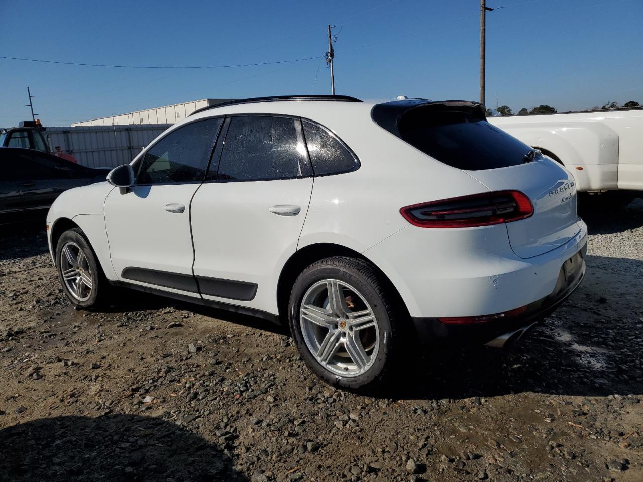 2015 PORSCHE MACAN S - Фото 2