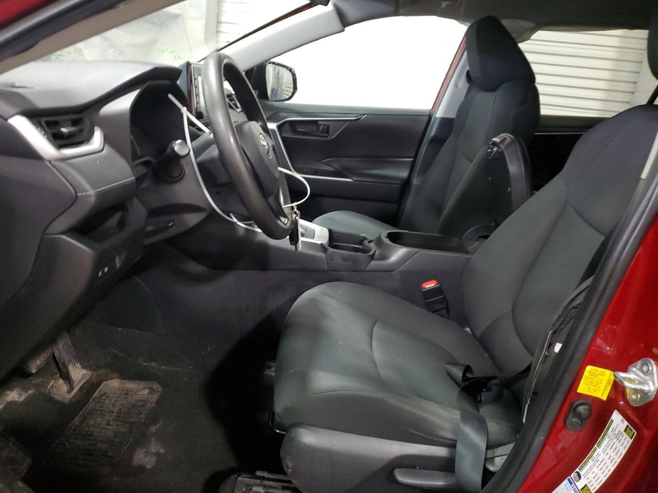 2021 TOYOTA RAV4 LE - Image 7