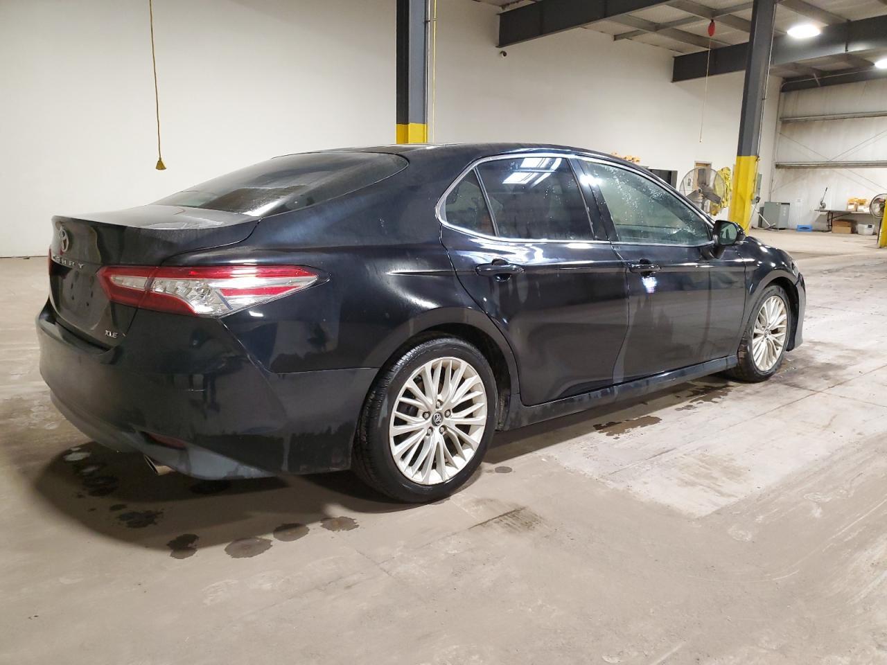 2018 TOYOTA CAMRY L - Image 3