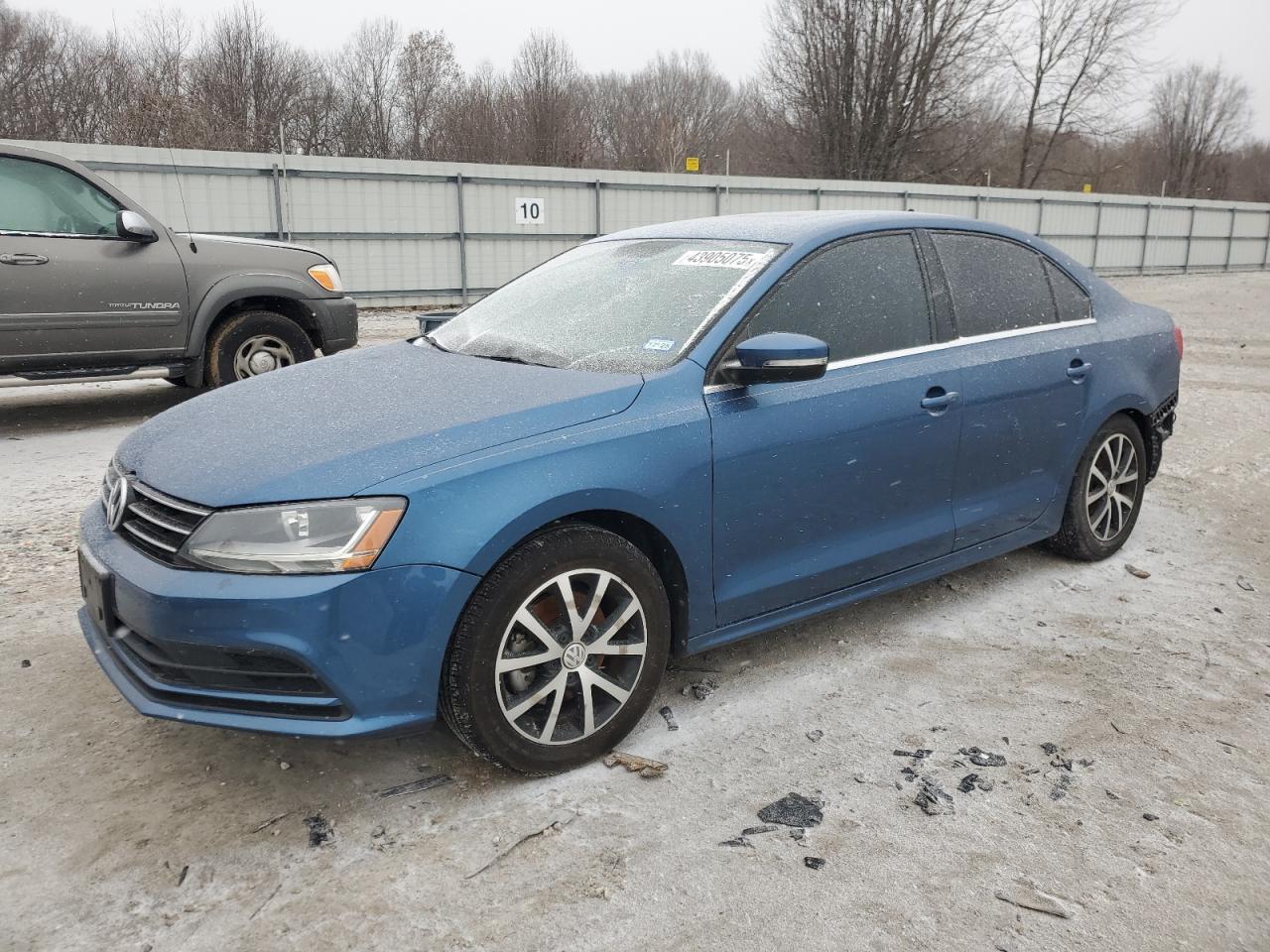 2017 VOLKSWAGEN JETTA SE