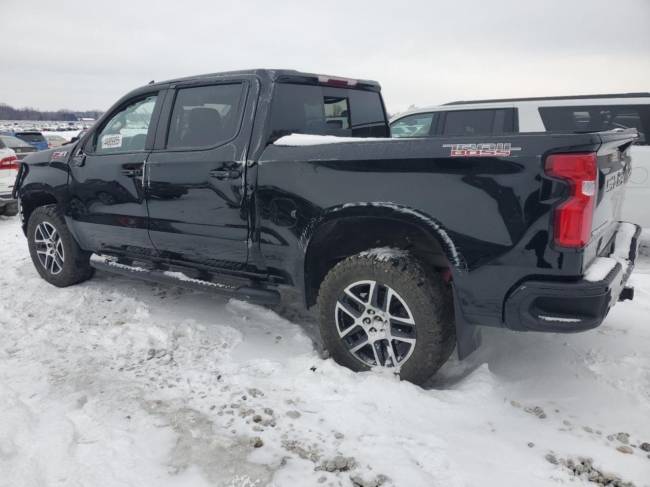 2019 CHEVROLET SILVERADO - Image 2