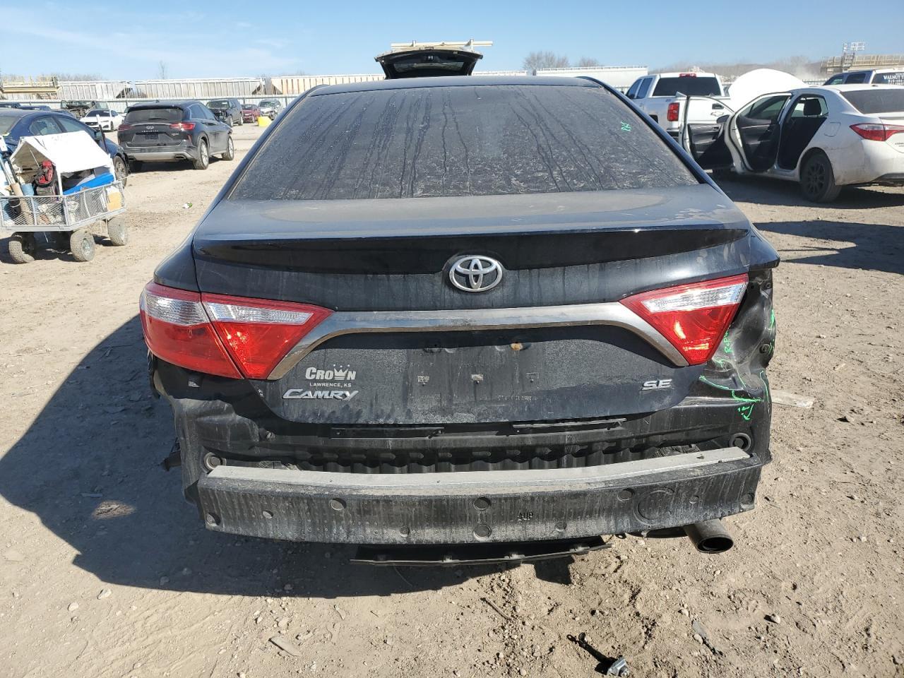 2016 TOYOTA CAMRY LE - Фото 6