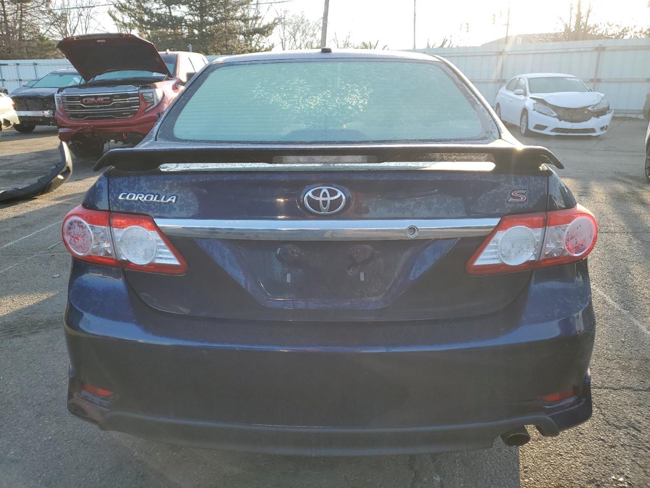 2013 TOYOTA COROLLA BA - Image 6