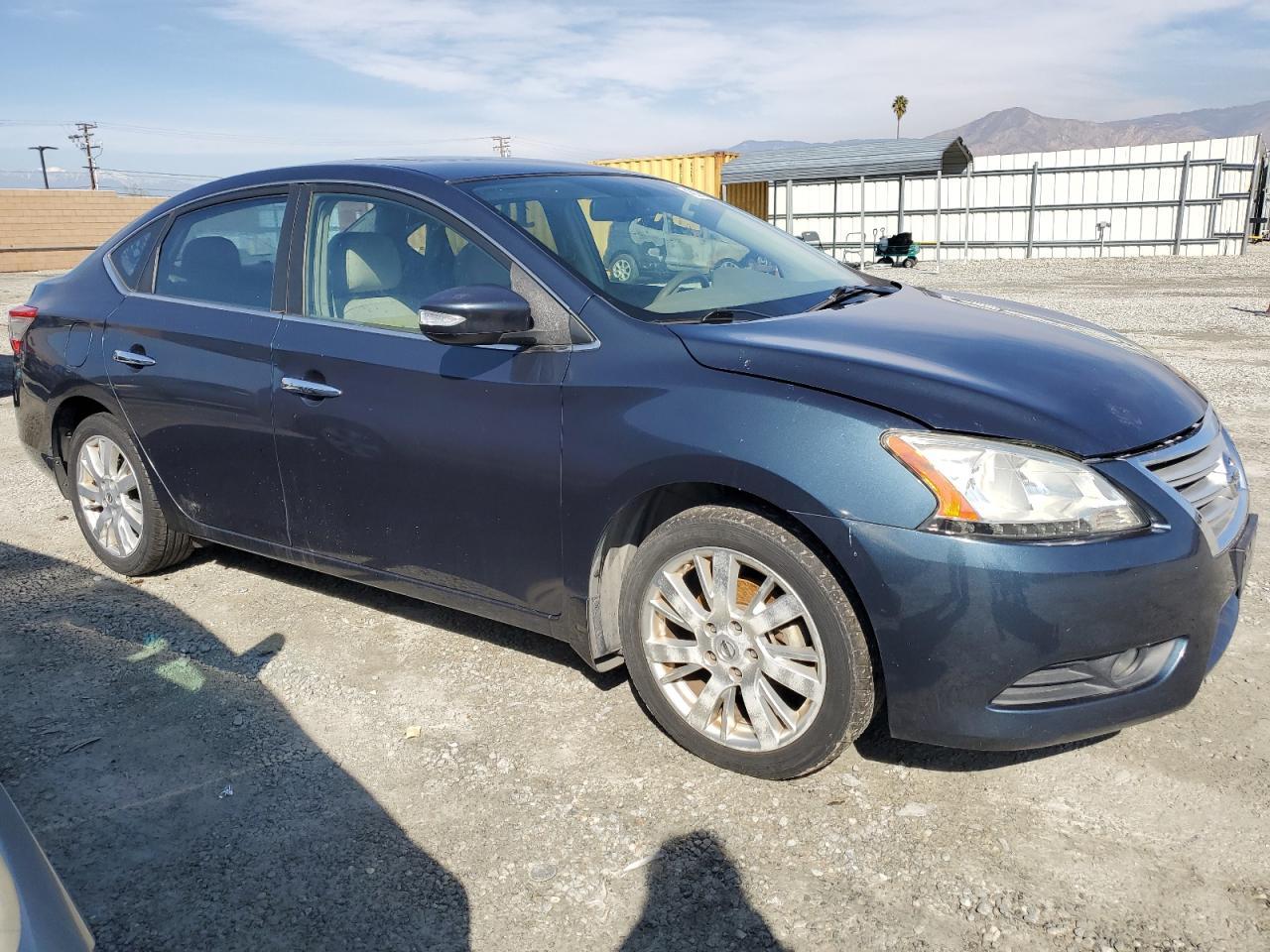 2013 NISSAN SENTRA S - Фото 4