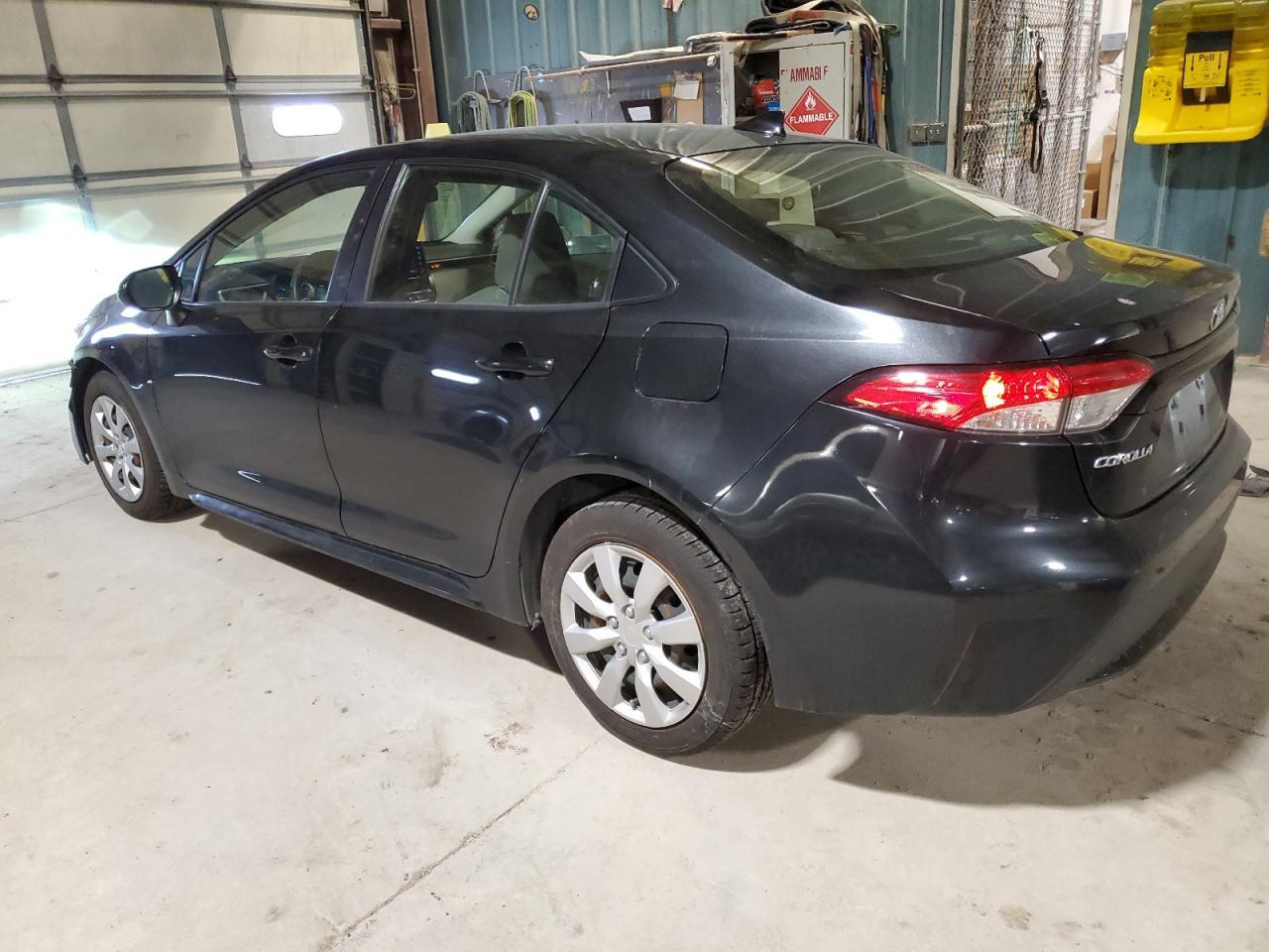 2020 TOYOTA COROLLA LE - Фото 2