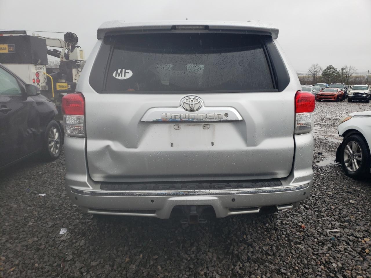 2011 TOYOTA 4RUNNER SR - Image 6