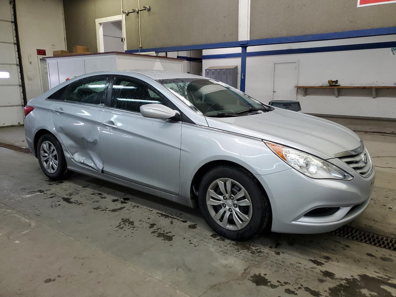 2011 HYUNDAI SONATA GLS - Фото 4