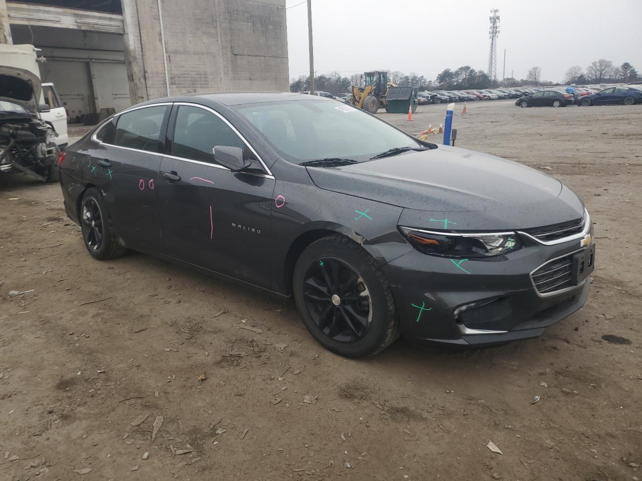 2017 CHEVROLET MALIBU LT - Image 4