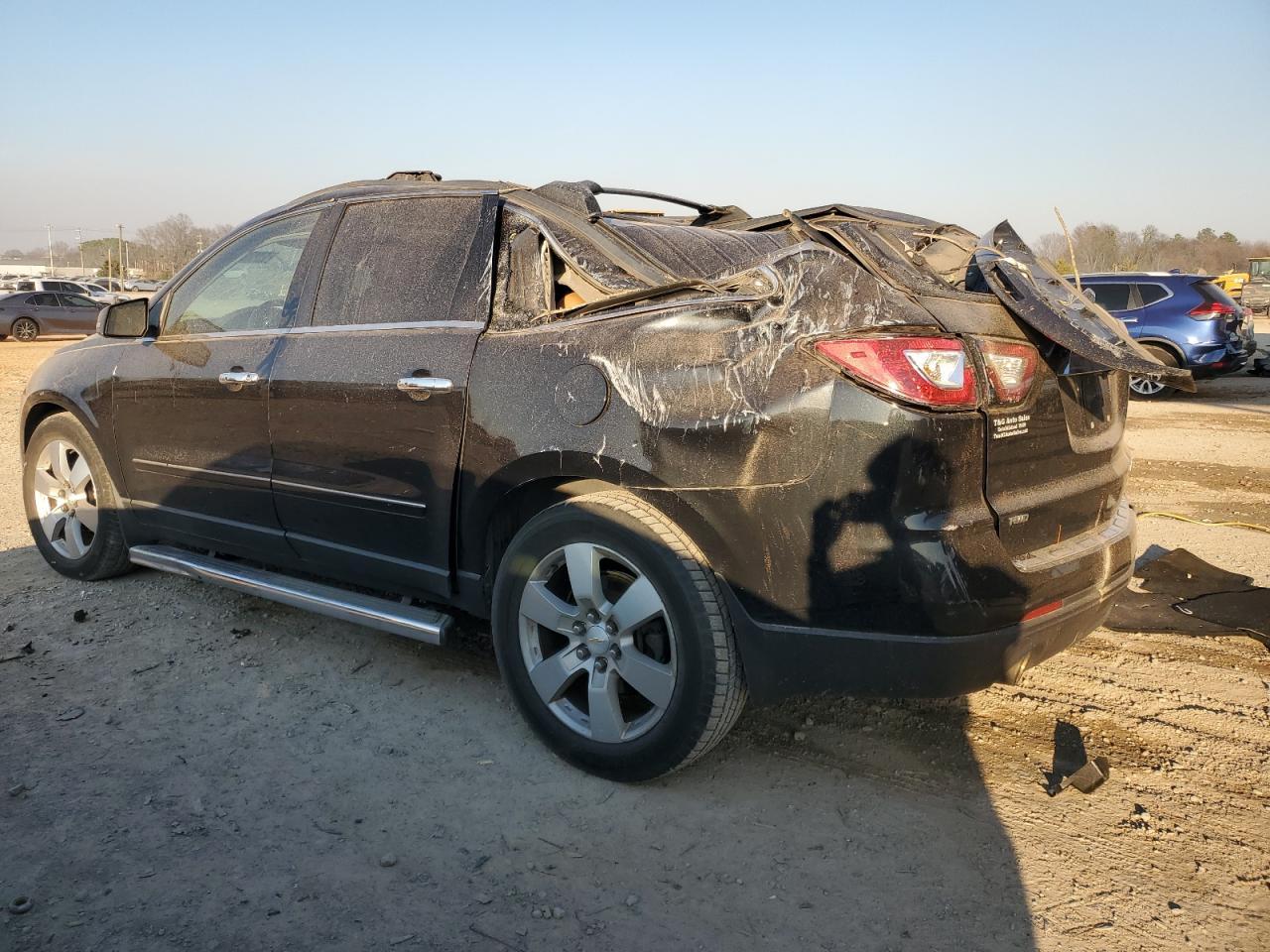 2014 CHEVROLET TRAVERSE L - Фото 2