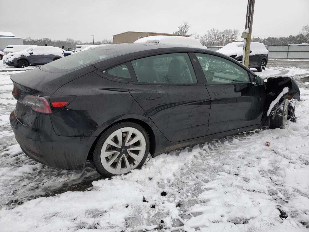 2022 TESLA MODEL 3 - Фото 3
