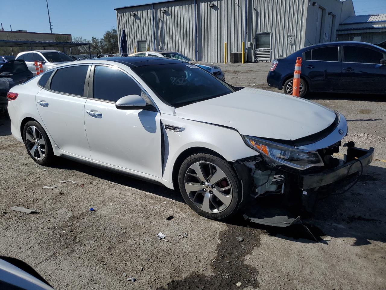 2016 KIA OPTIMA SX - Image 4