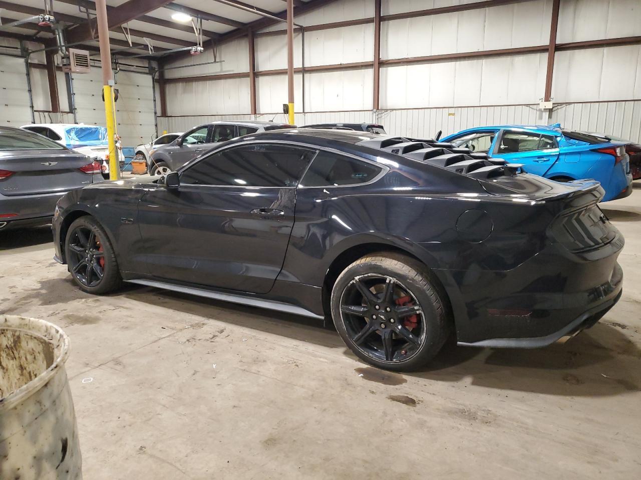 2018 FORD MUSTANG GT - Фото 2