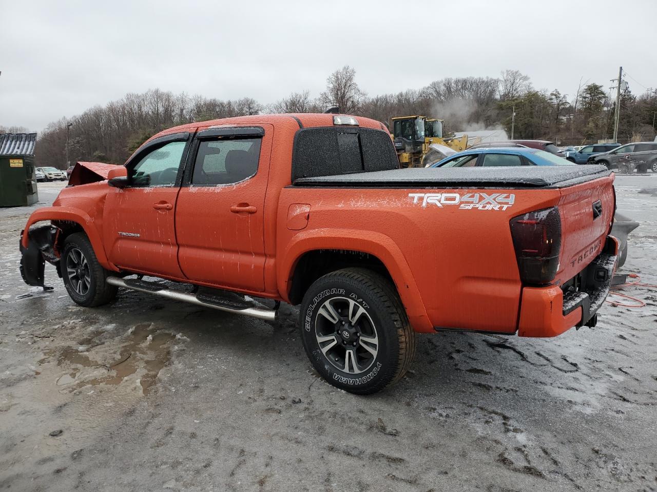2017 TOYOTA TACOMA DOU - Фото 2