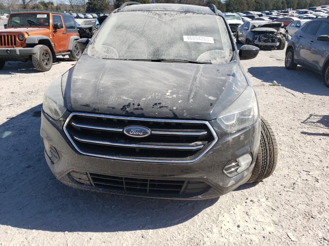 2017 FORD ESCAPE SE - Image 5