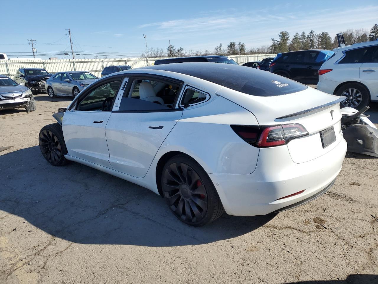 2021 TESLA MODEL 3 - Фото 2