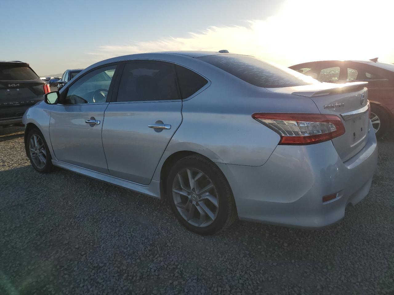 2013 NISSAN SENTRA S - Фото 2