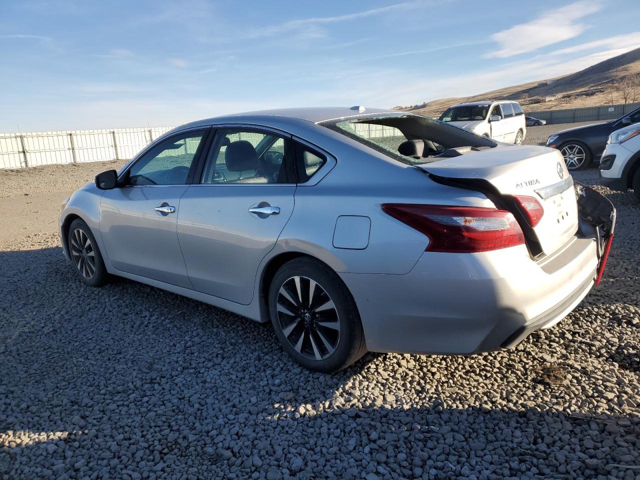 2018 NISSAN ALTIMA 2.5 - Фото 2