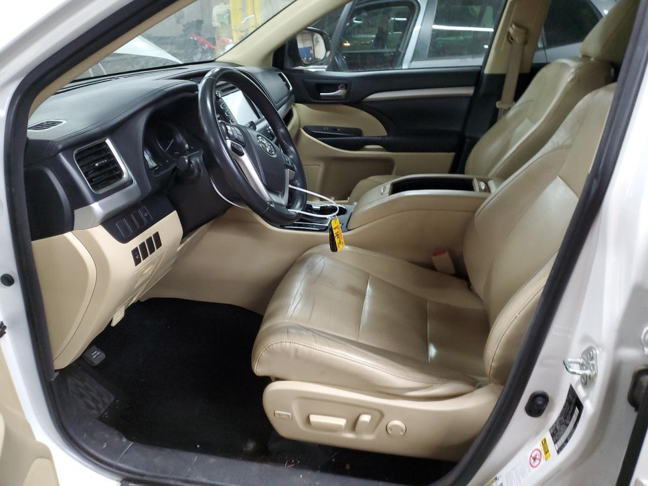 2014 TOYOTA HIGHLANDER - Фото 7