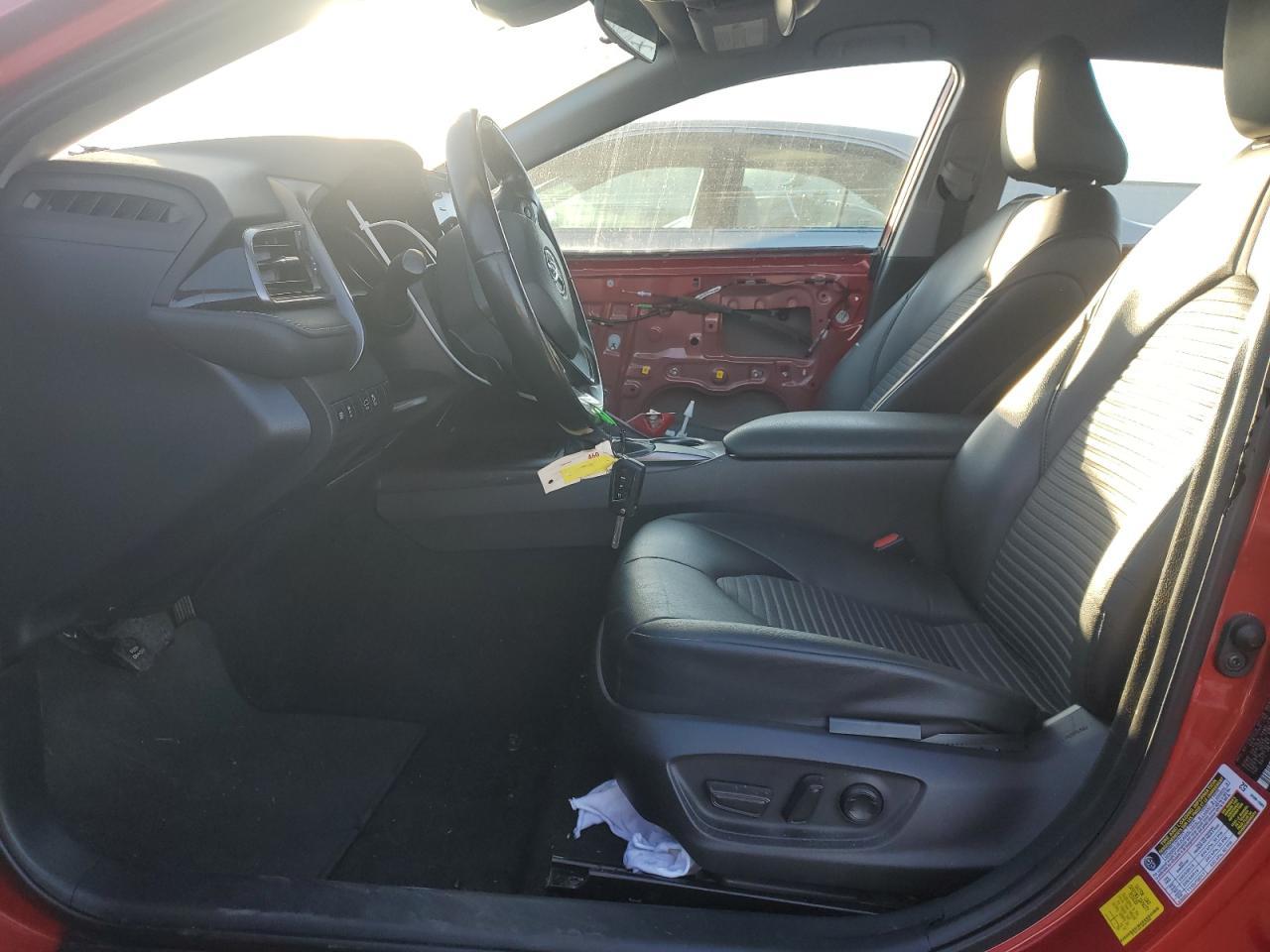 2021 TOYOTA CAMRY SE - Image 7