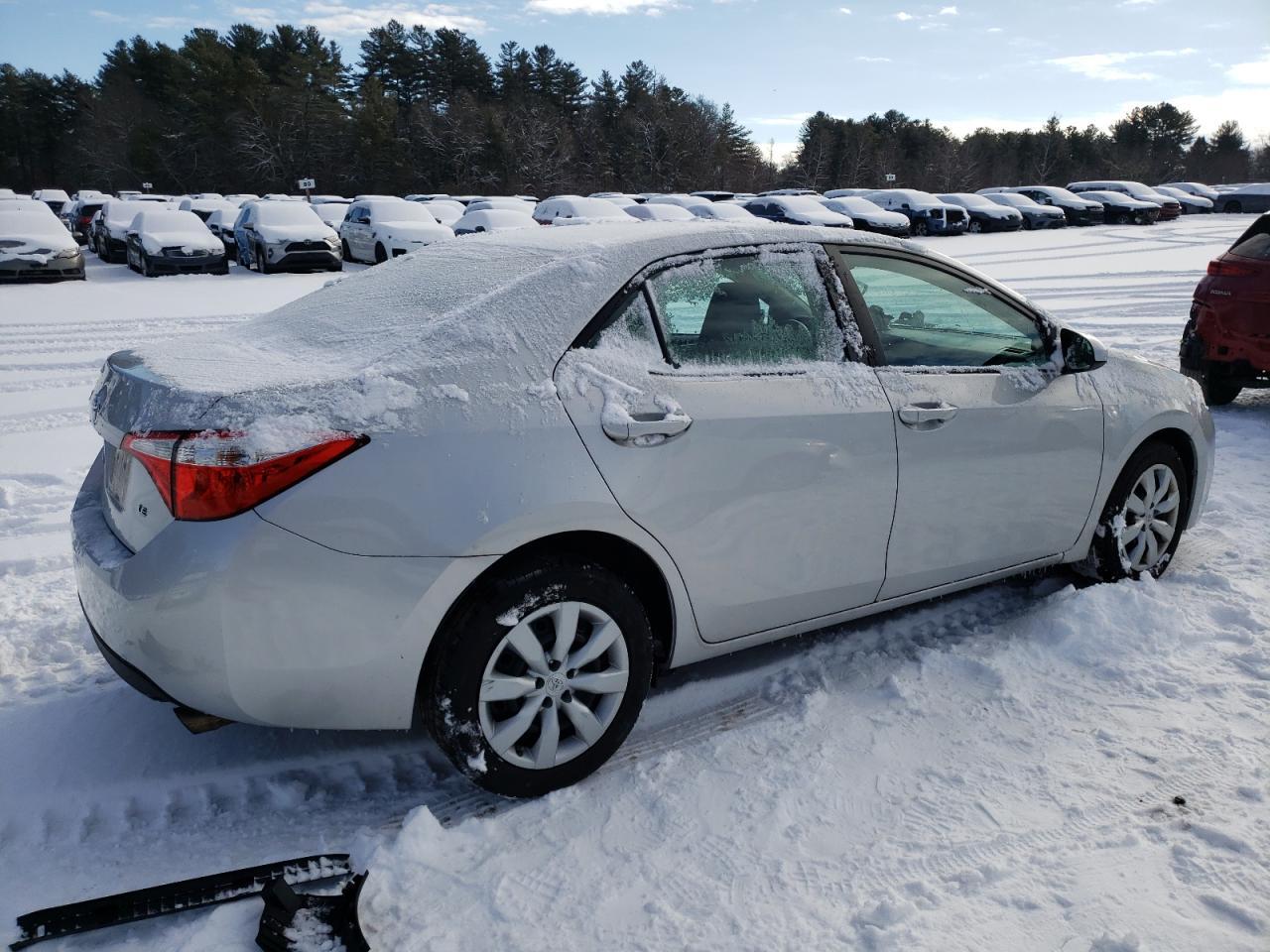 2016 TOYOTA COROLLA L - Фото 3