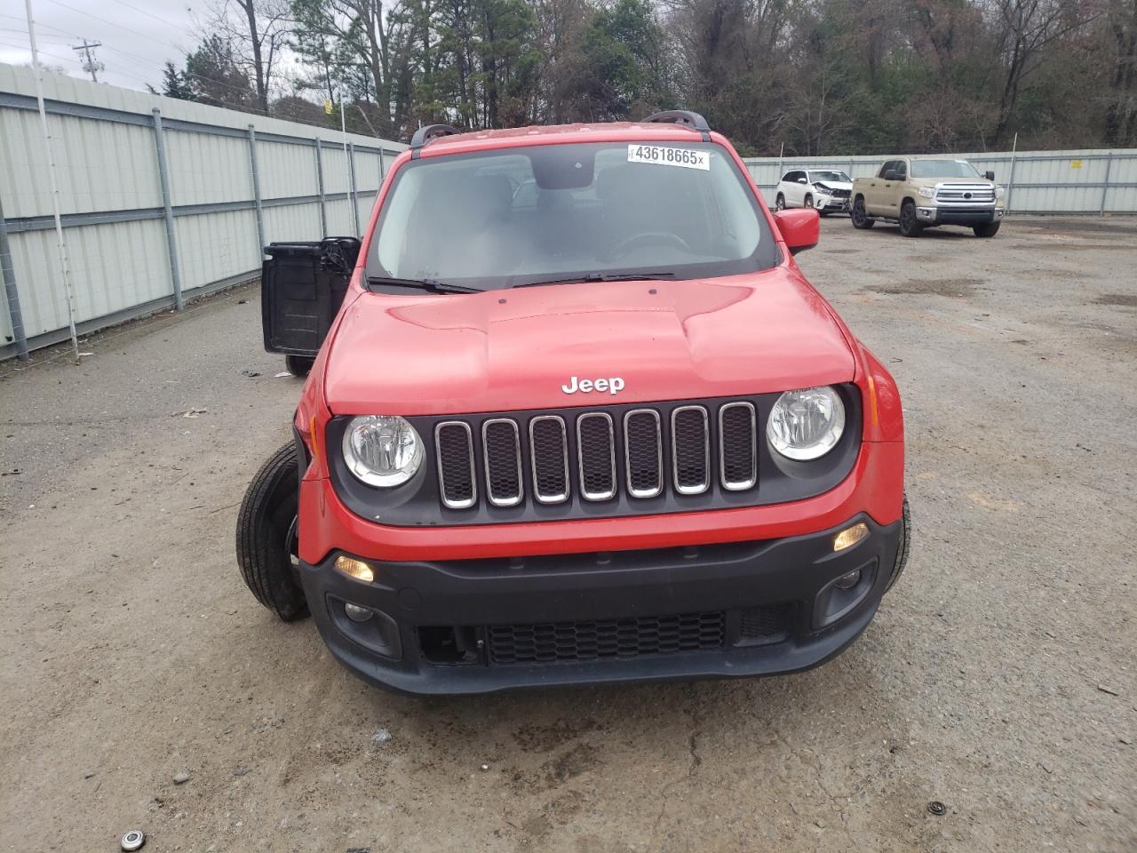 2017 JEEP RENEGADE L - Image 5