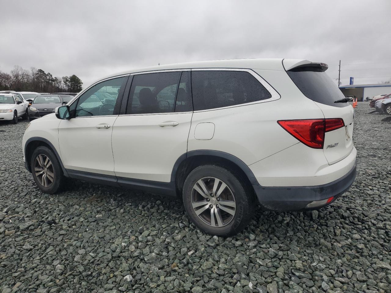 2016 HONDA PILOT EXL - Image 2