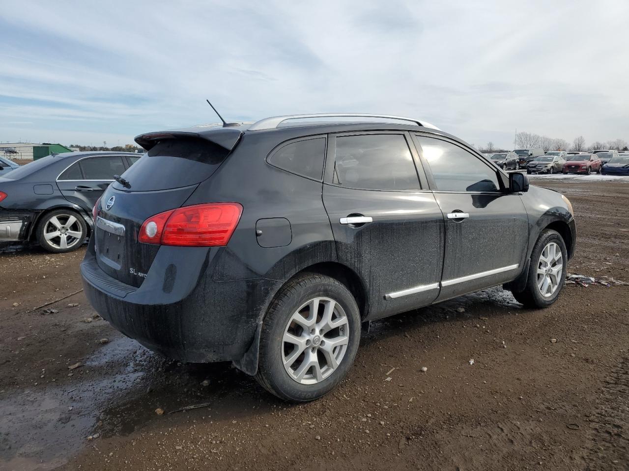 2013 NISSAN ROGUE S - Image 3