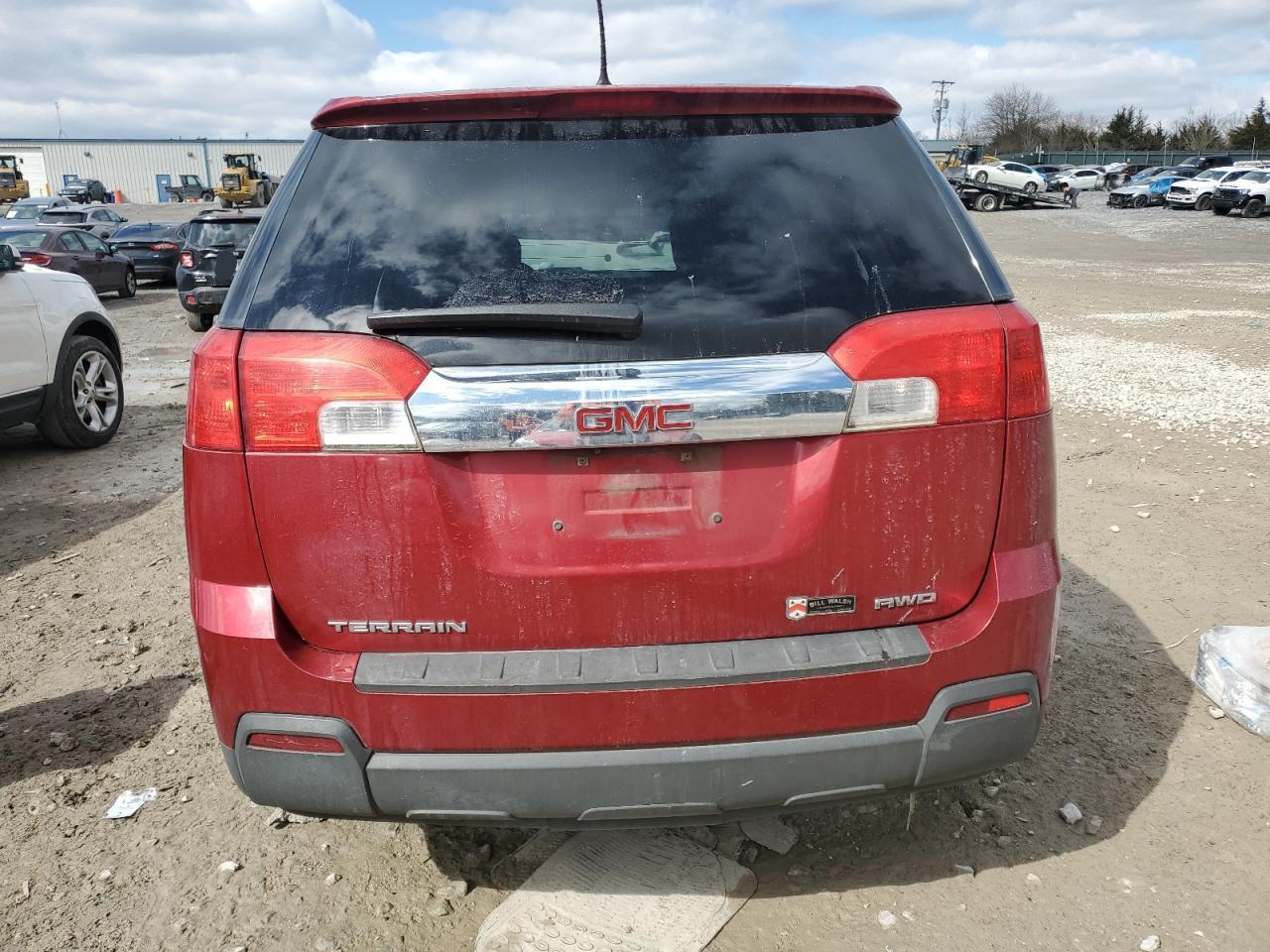 2013 GMC TERRAIN SL - Image 6