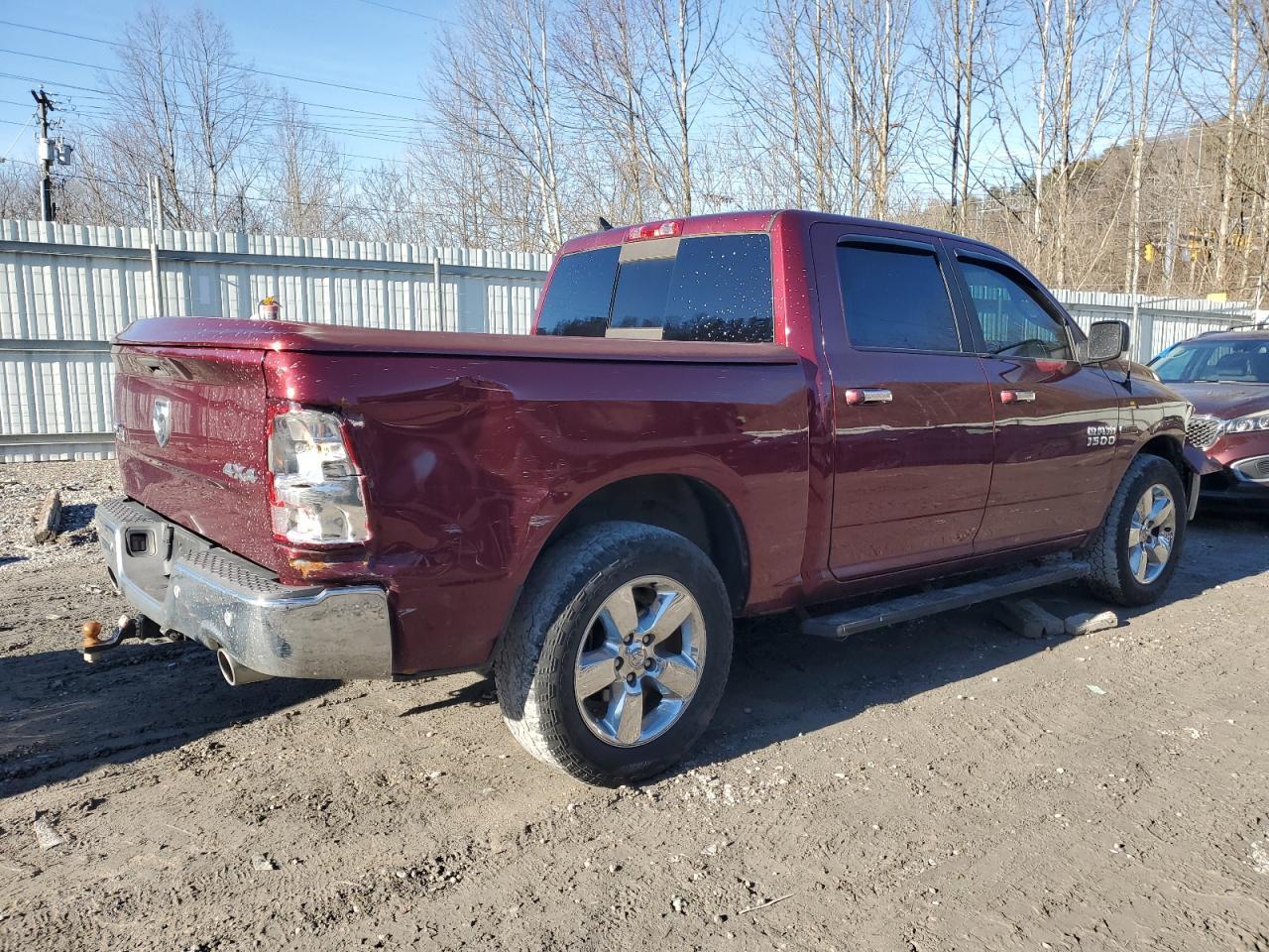 2017 RAM 1500 SLT - Image 3