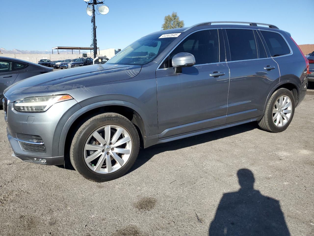 2016 VOLVO XC90 T6